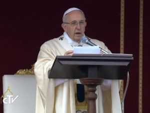 papa-francisco-abre-porta-santa-e-da-inicio-ao-ano-da-misericordia.jpg